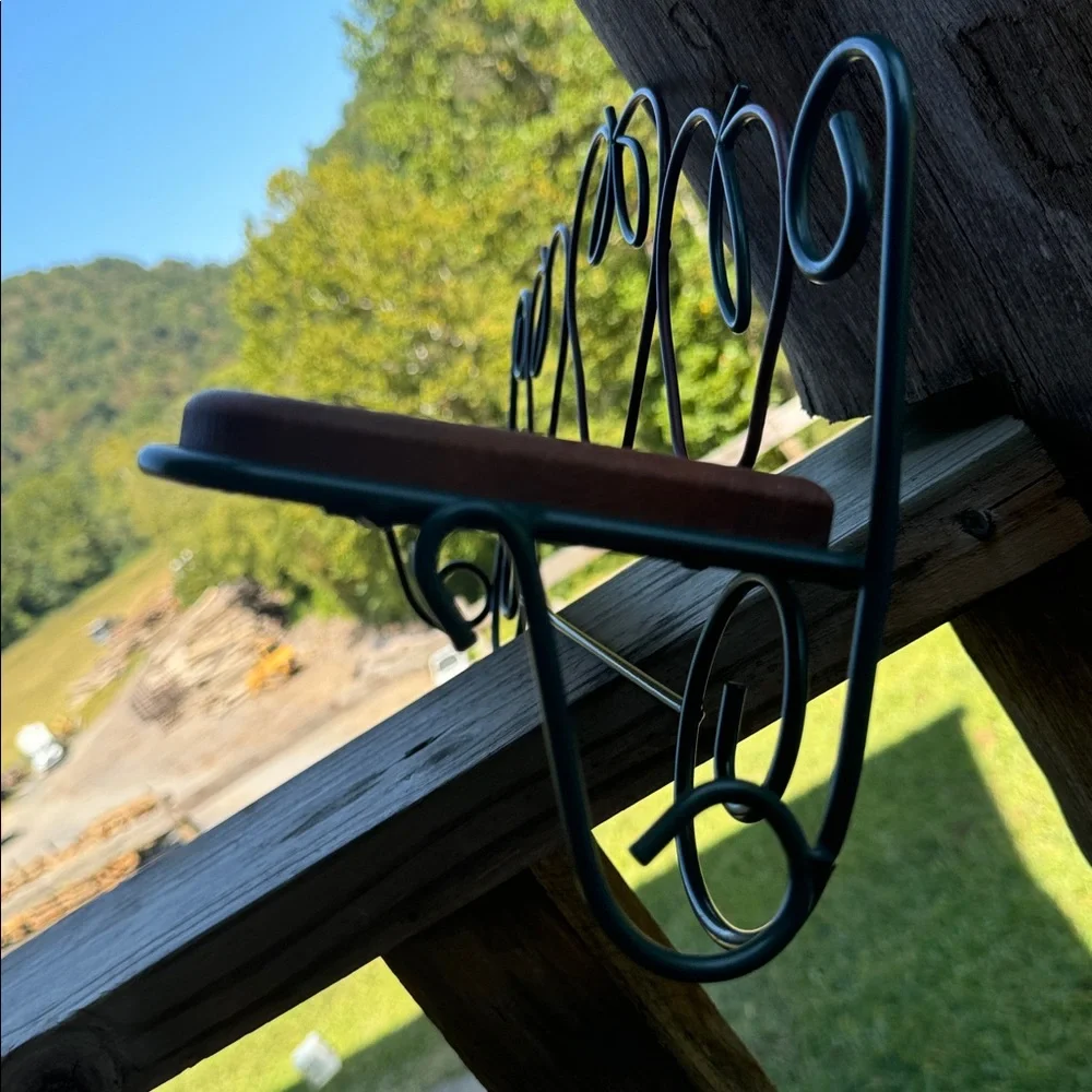 Apple Wall Shelf